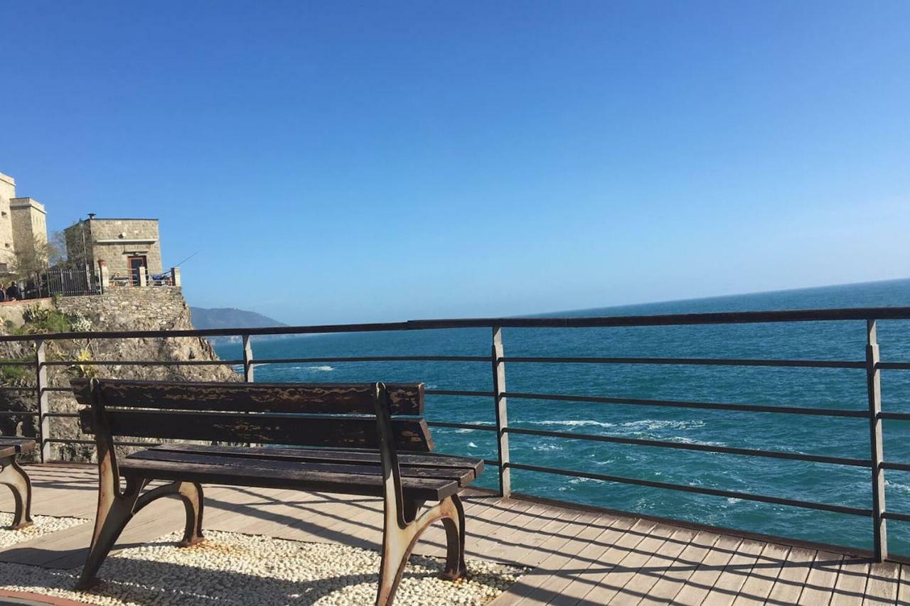 Апартаменты La Terrazza Di Monterosso Монтероссо-аль-Маре Экстерьер фото